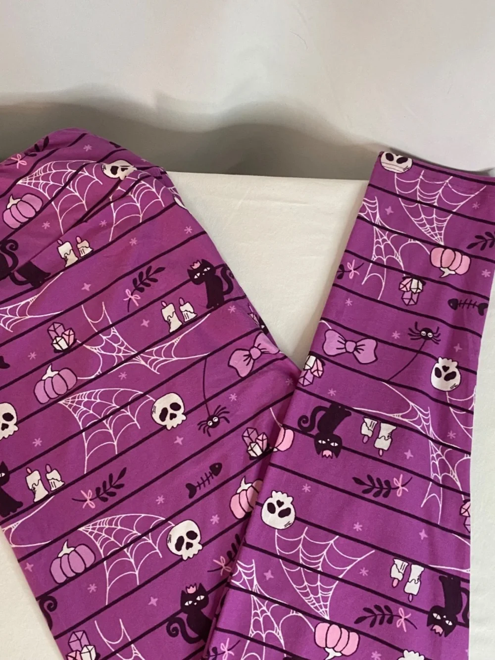 Lot of 3 Pairs Lularoe Leggings, TC2 - Picture 3 of 6